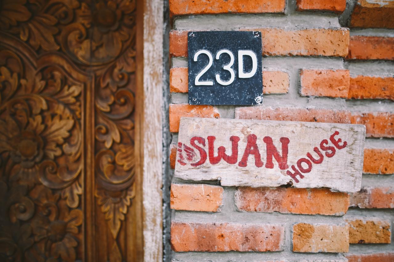 Swan House Canggu Hotel Bagian luar foto