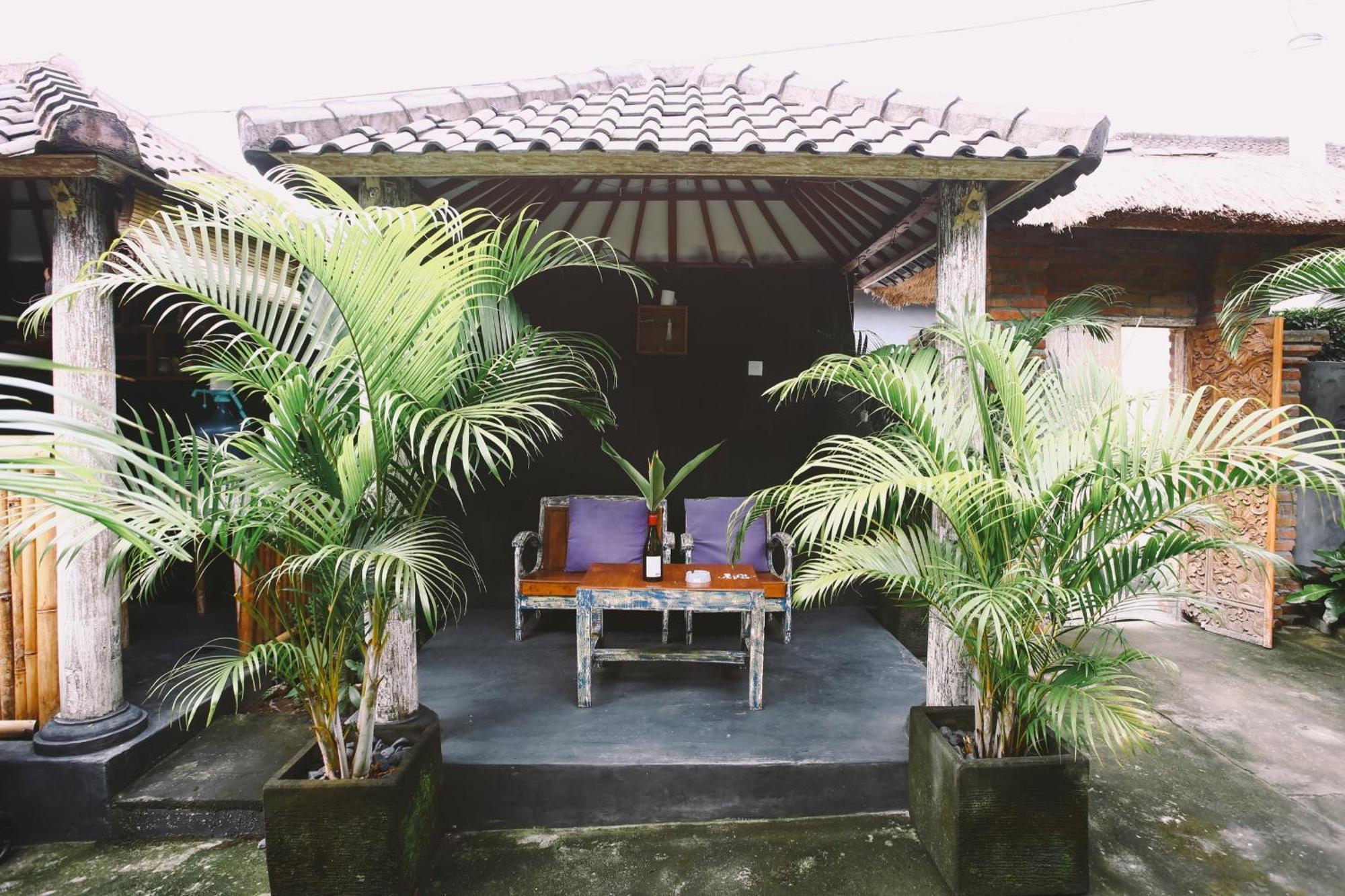 Swan House Canggu Hotel Bagian luar foto