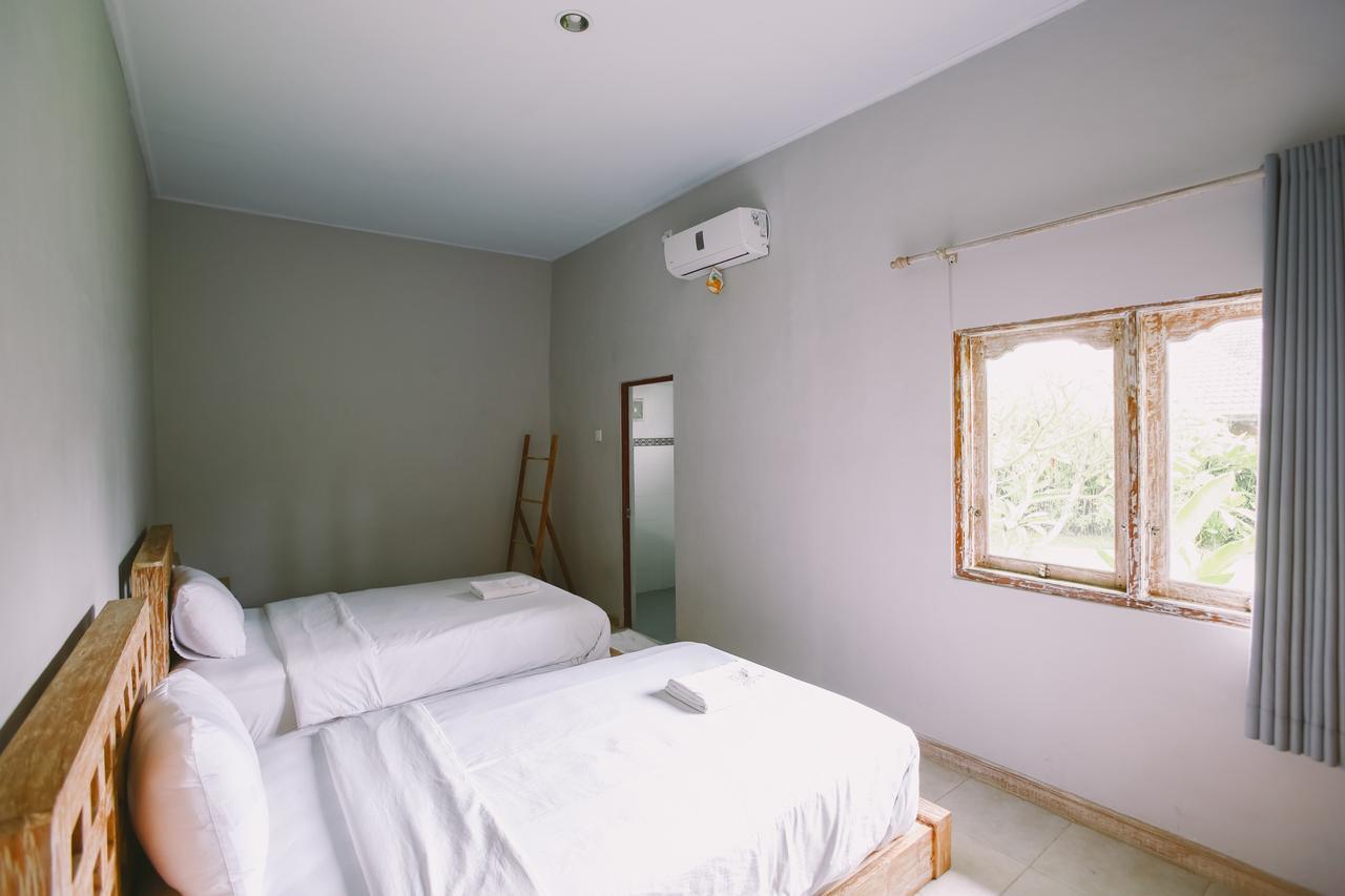 Swan House Canggu Hotel Bagian luar foto