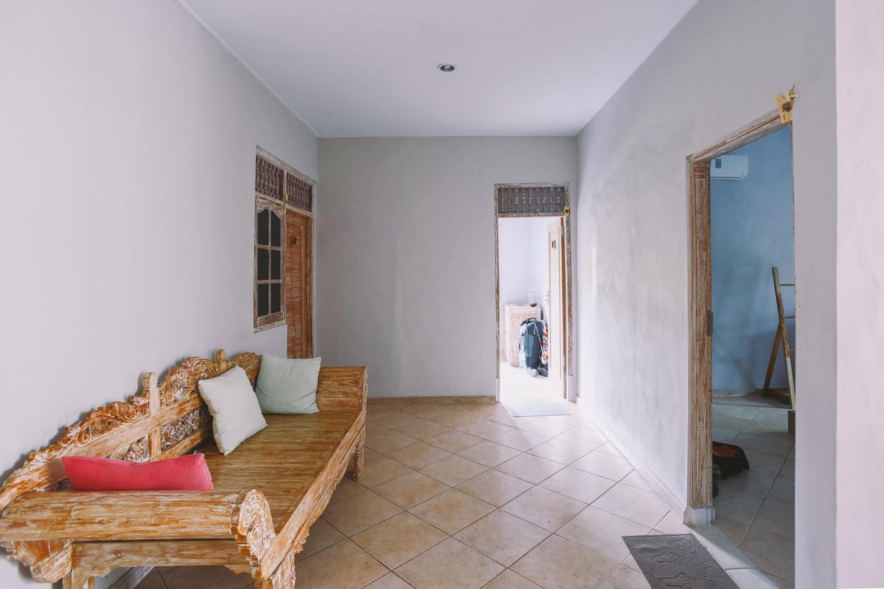 Swan House Canggu Hotel Bagian luar foto