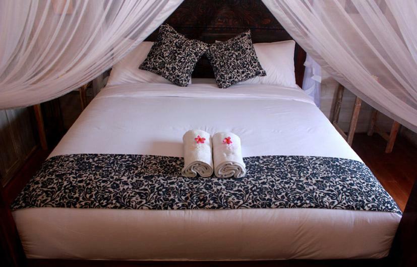Swan House Canggu Hotel Bagian luar foto