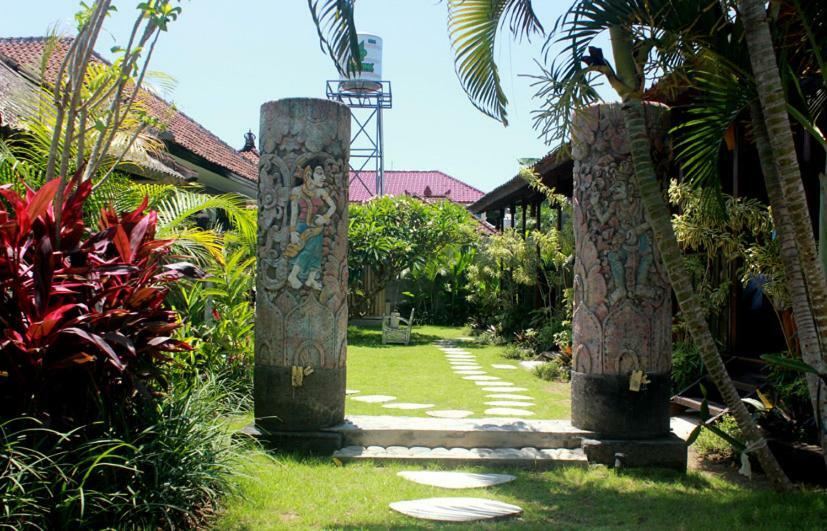 Swan House Canggu Hotel Bagian luar foto